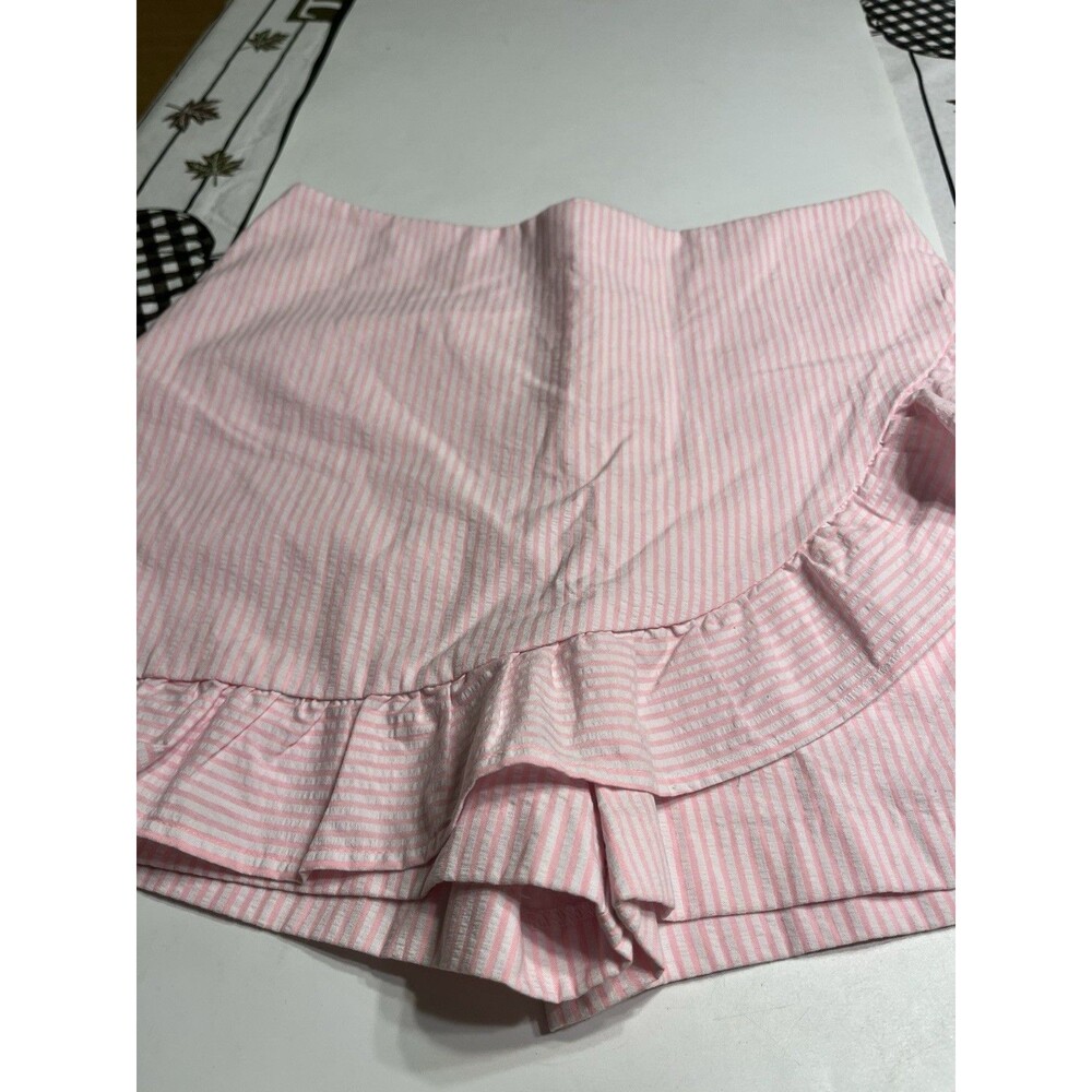 Lilly Pulitzer Faye Skort Shorts Capri Coral Seersucker Striped Size 4